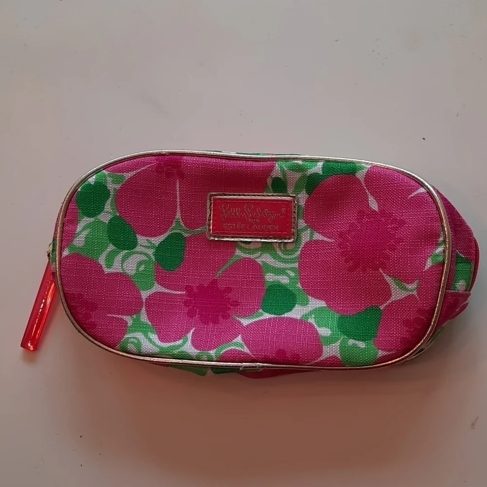 Lilly Pulitzer x Estee Lauder pink floral makeup bag